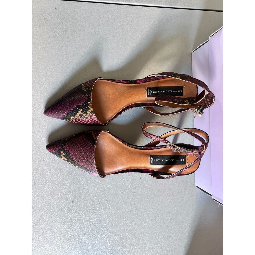 Madden Girl Womens 9 Heels Brown Red Animal Print Point Toe Ankle Strap Shoes - Picture 2 of 9